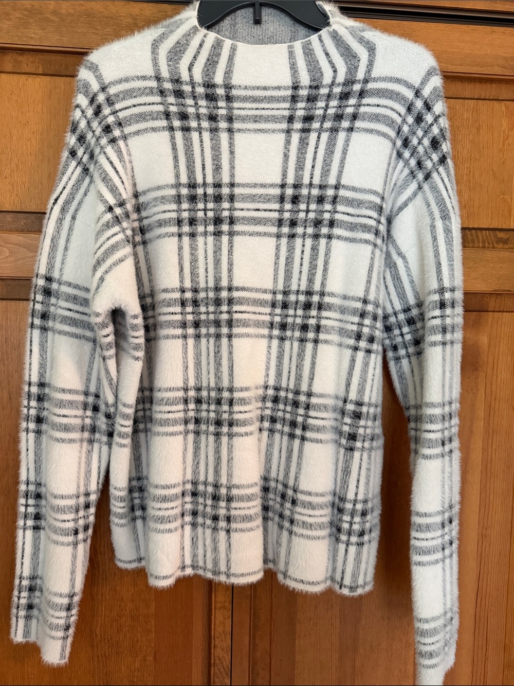NWOT Tahari Sweater